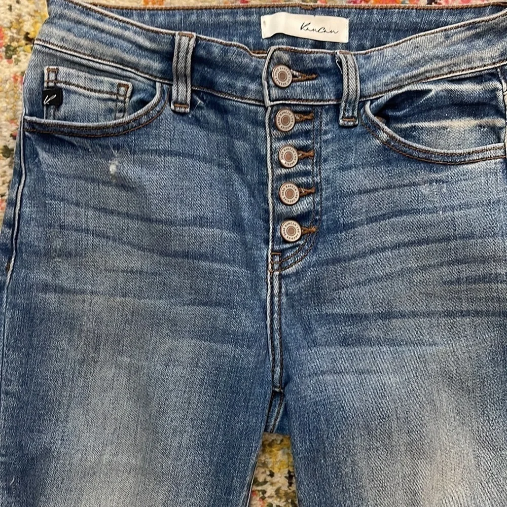 KanCan Distressed Ripped Highrise Button Fly Jeans
